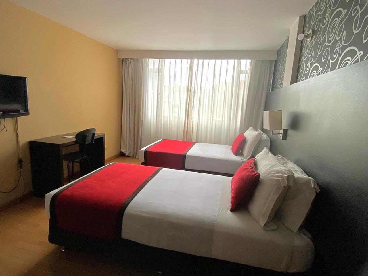Hotel Silver Javeriana By Hospedium 波哥大 外观 照片