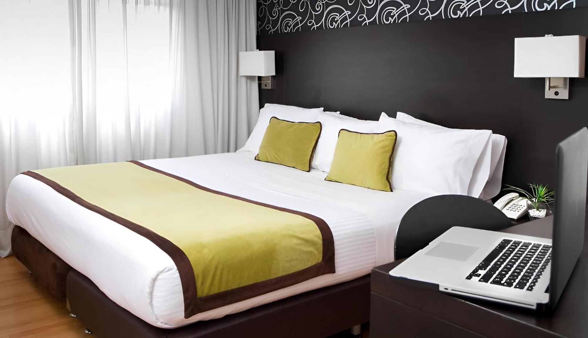 Hotel Silver Javeriana By Hospedium 波哥大 外观 照片